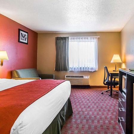 Quality Inn&Suites La Vergne Extérieur photo