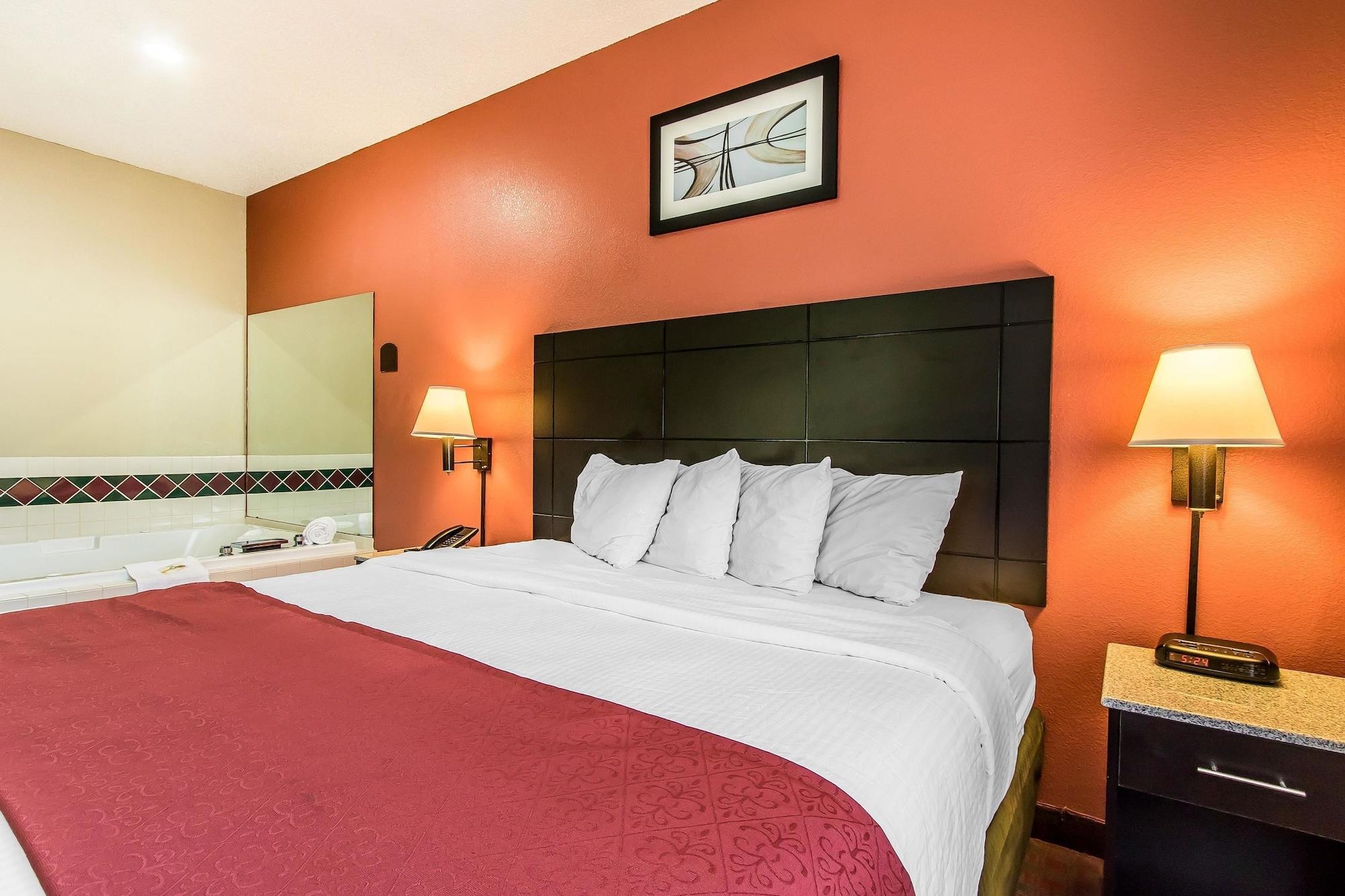 Quality Inn&Suites La Vergne Extérieur photo