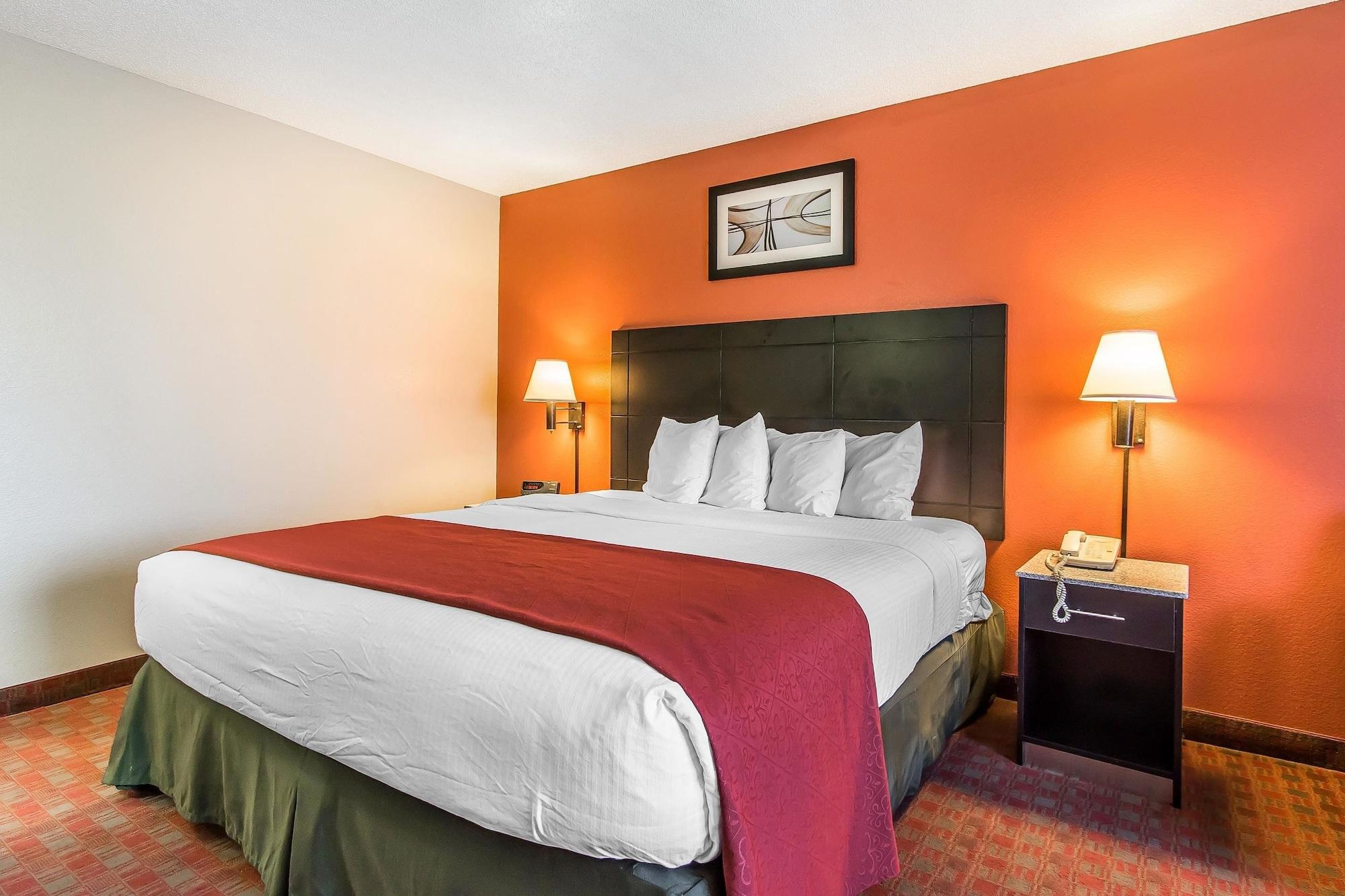 Quality Inn&Suites La Vergne Extérieur photo