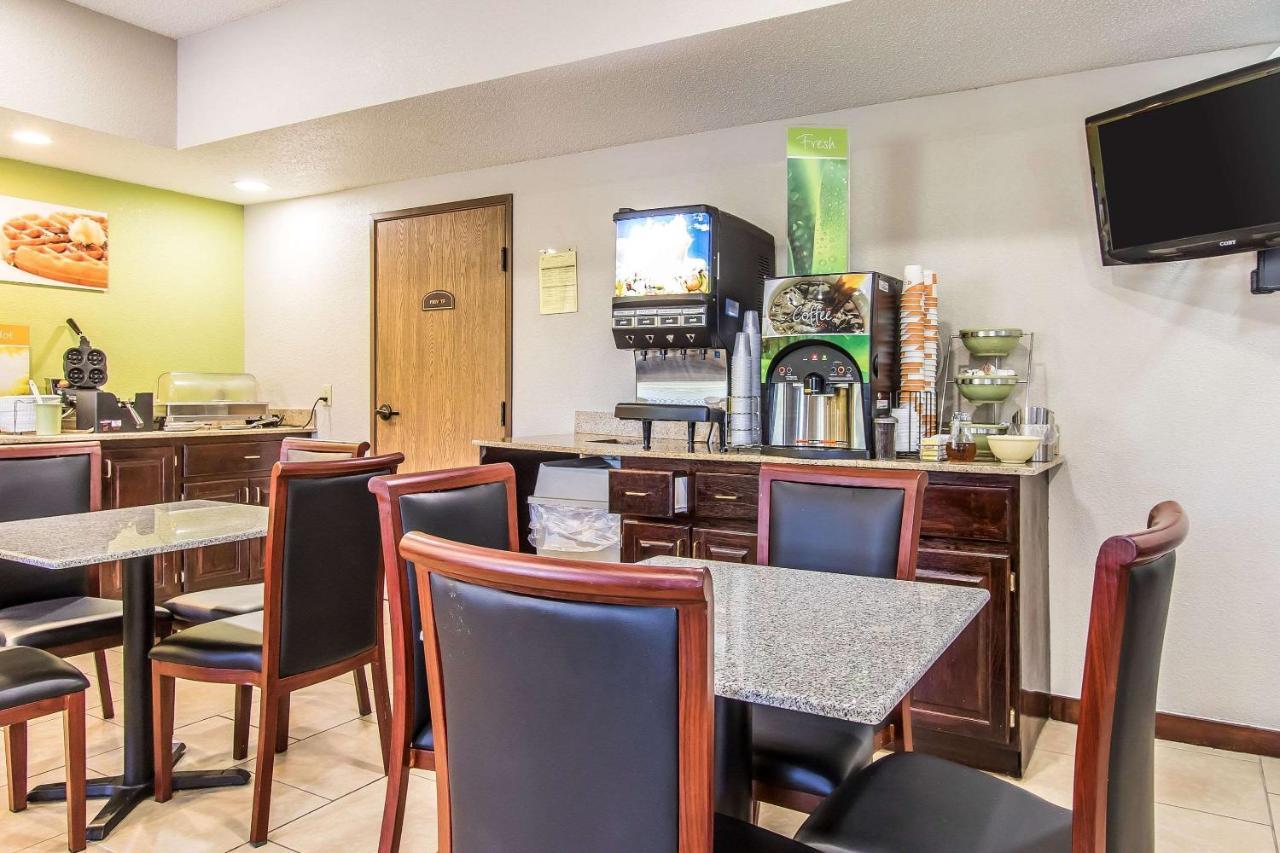 Quality Inn&Suites La Vergne Extérieur photo