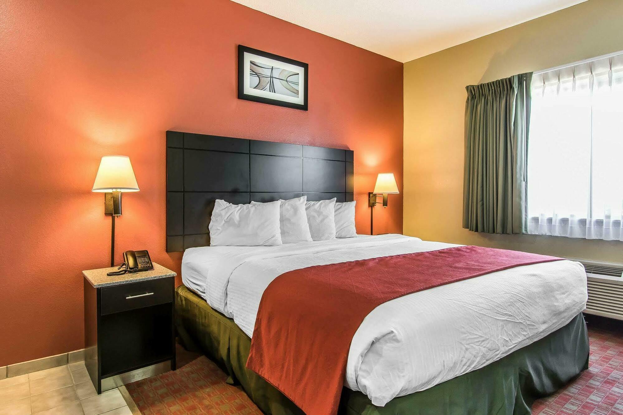 Quality Inn&Suites La Vergne Extérieur photo